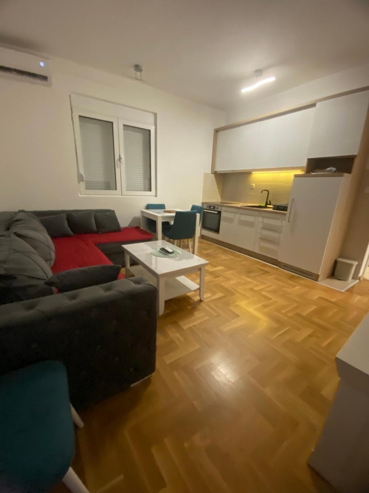 Appartement Apart Budva *